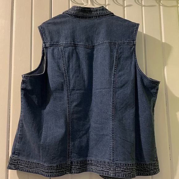 CJ BANKS Jean vest 3X NWOT - Picture 5 of 7
